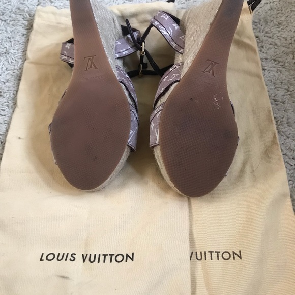 Authentic Louis Vuitton shoes size 6 - Picture 2 of 4